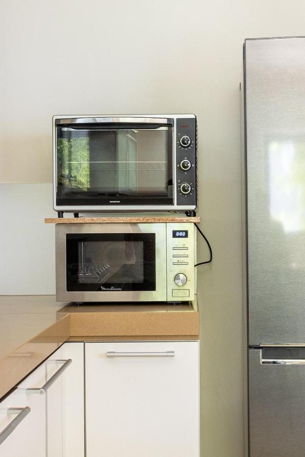 Luxe With Parking&garden In Wilrijk Appartement