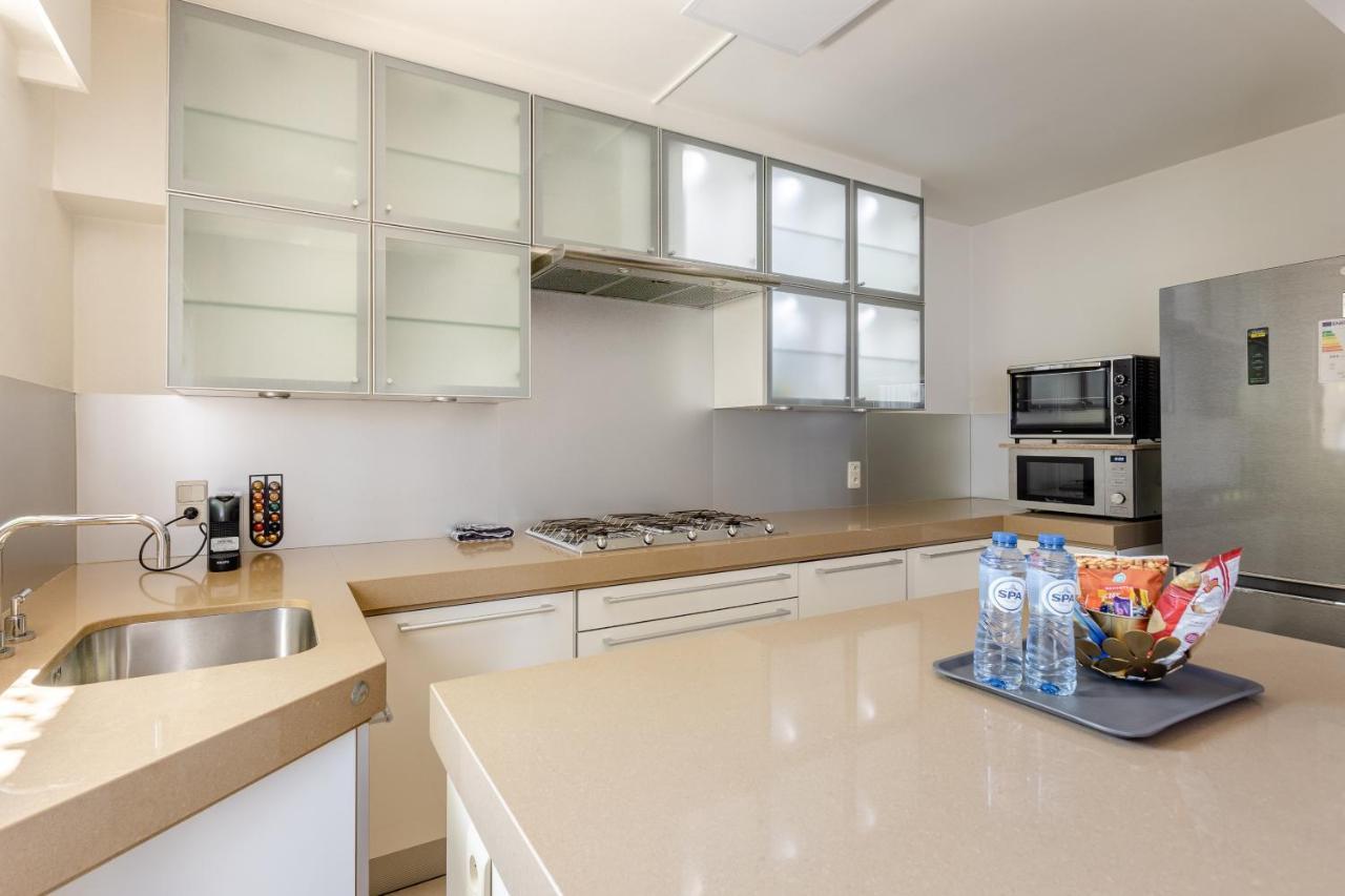 Luxe With Parking&garden In Wilrijk Antwerpen